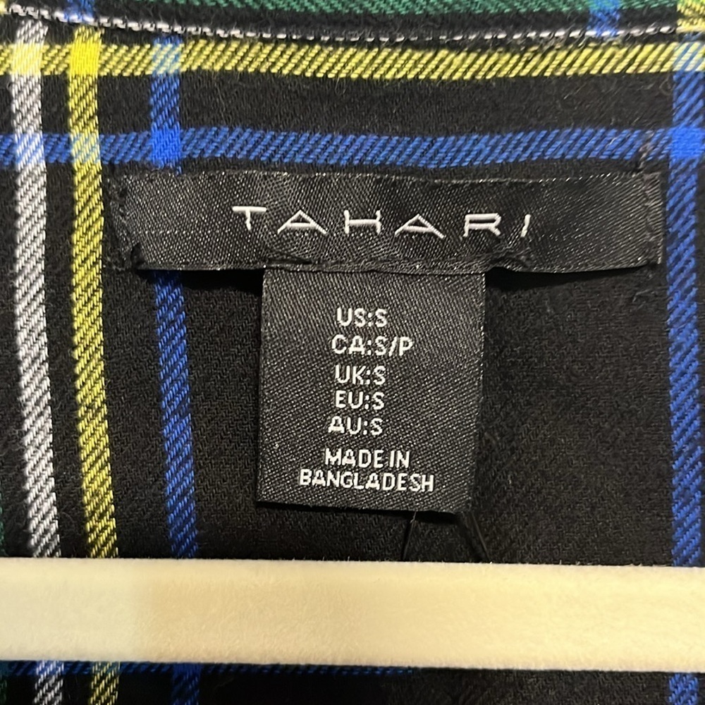 ⭐️ NWOT- Tahari Long Sleeve Collared Plaid Ballet Nightshirt - size Small - Picture 4 of 7